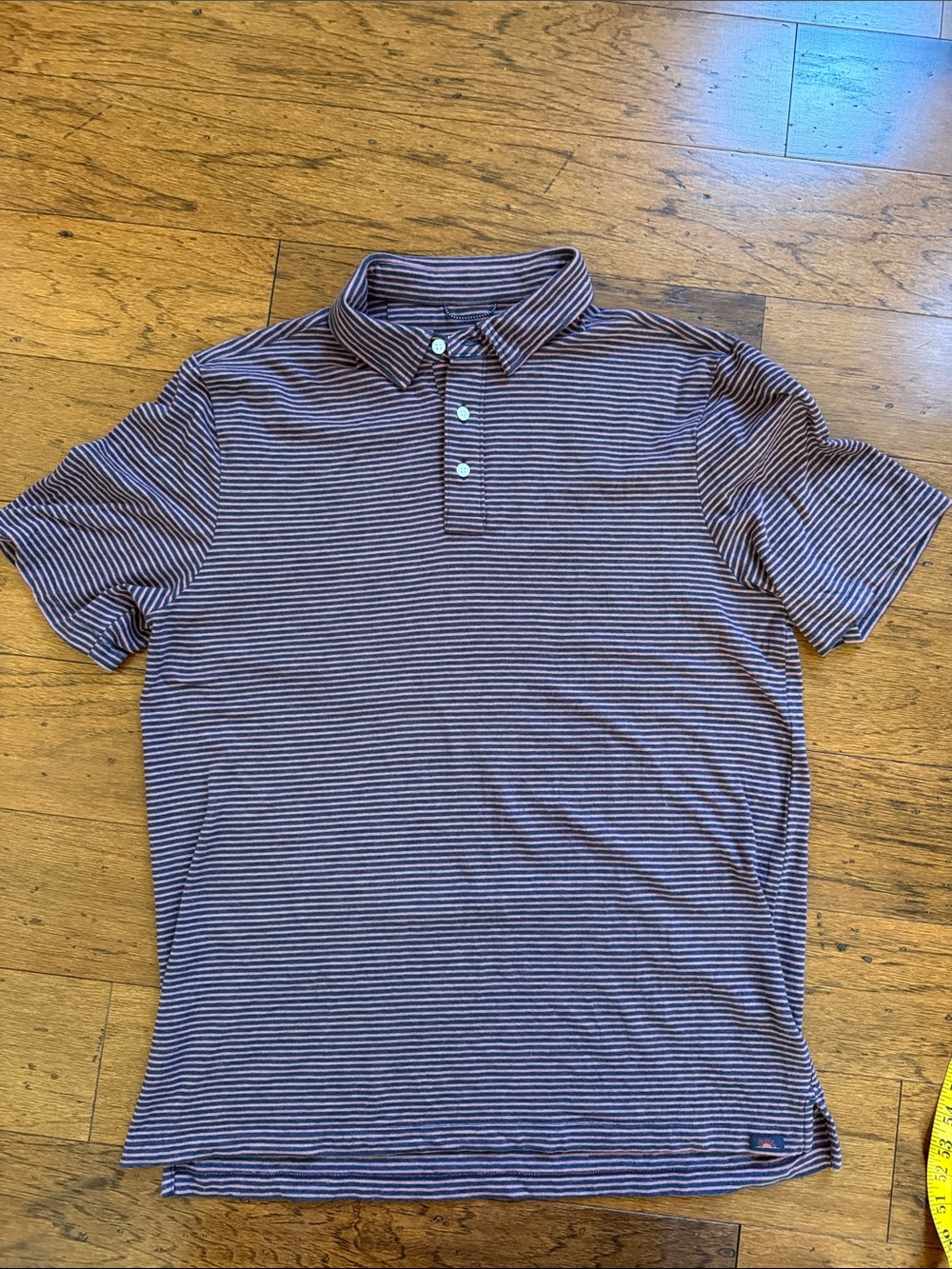 Faherty men’s pink and navy striped polo shirt-large